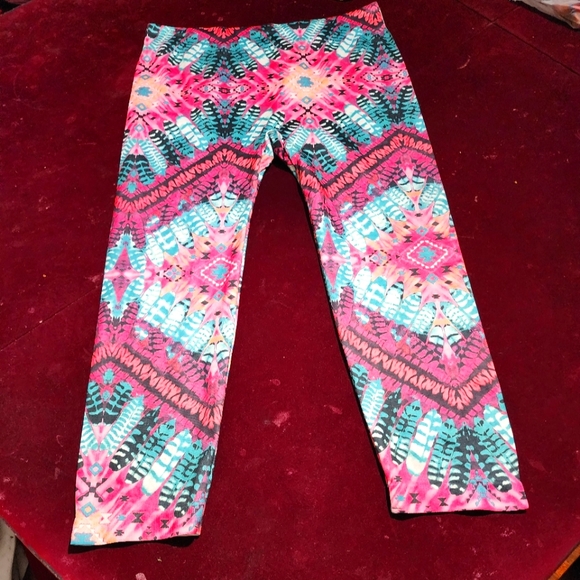 No Boundaries Leggings Capri - Picture 5 of 6